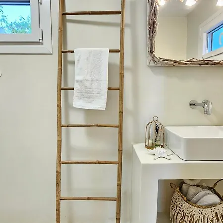 Nostromo Sirma & On Thalassa Klima