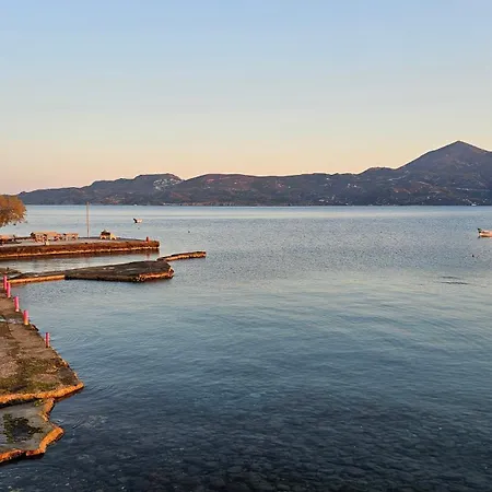 Nyaraló Nostromo Sirma & On Thalassa