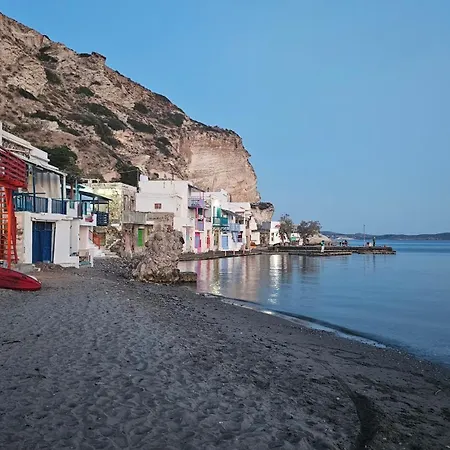 Nostromo Sirma & On Thalassa