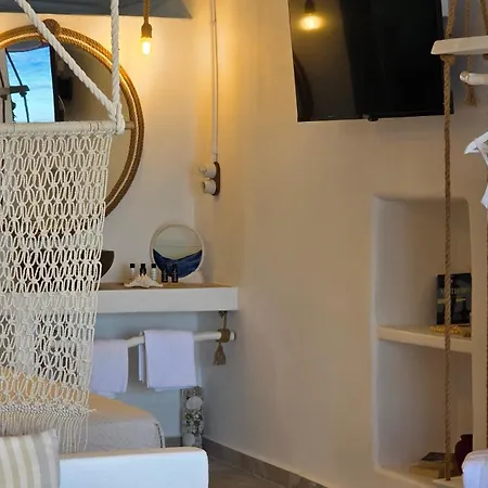 Nostromo Sirma & On Thalassa Dom wakacyjny