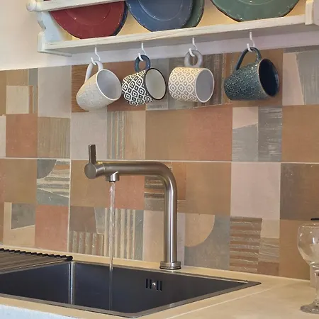 Nostromo Sirma & On Thalassa Dom wakacyjny Klima (Milos)