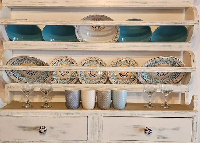 Nostromo Sirma & On Thalassa Feriehus *