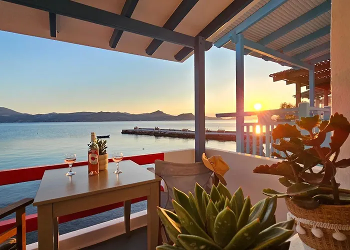 Feriehus Nostromo Sirma & On Thalassa Klima (Milos)