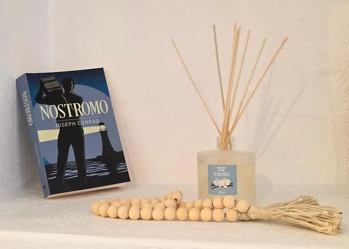 Feriehus Nostromo Sirma & On Thalassa Klima (Milos)